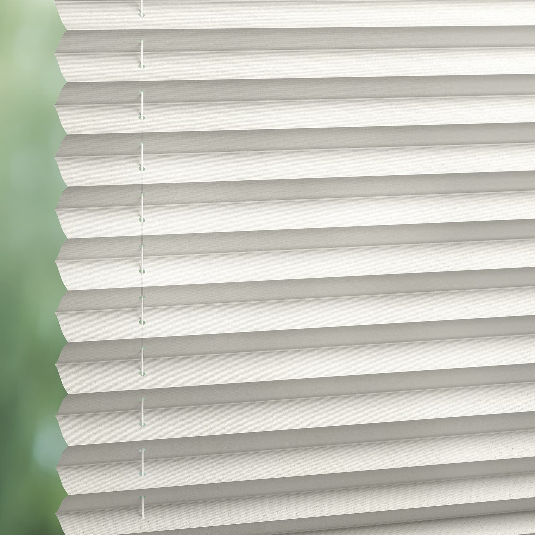 Essentials Re-Life 4304 Pleated Blind
