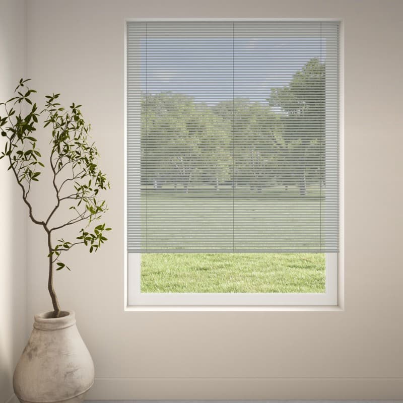 Uni 2327 Metal Venetians