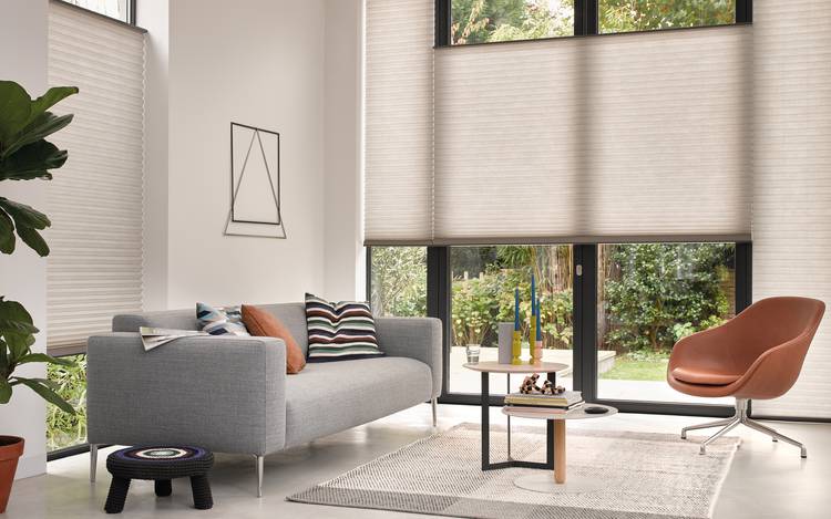Duette® gardiner är ännu ett optimalt val för nybygge med panoramafönster